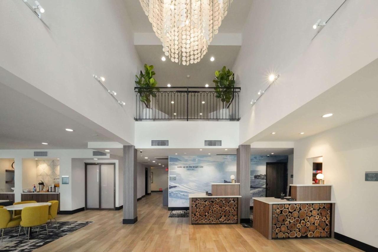 La Quinta Inn & Suites By Wyndham Santa Cruz Kültér fotó