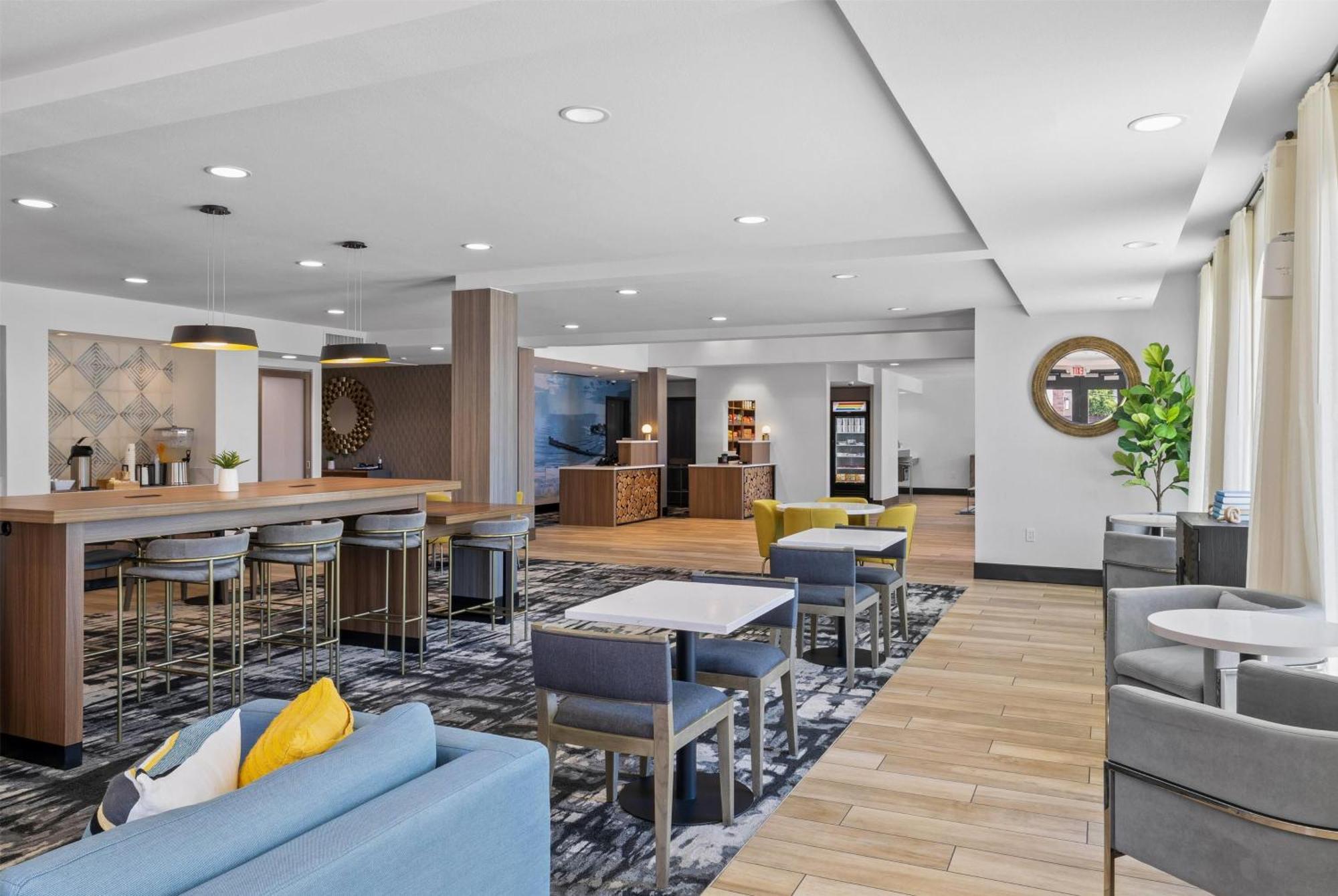 La Quinta Inn & Suites By Wyndham Santa Cruz Kültér fotó