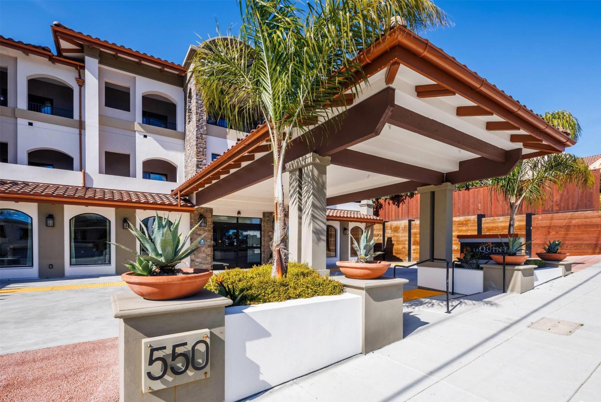 La Quinta Inn & Suites By Wyndham Santa Cruz Kültér fotó